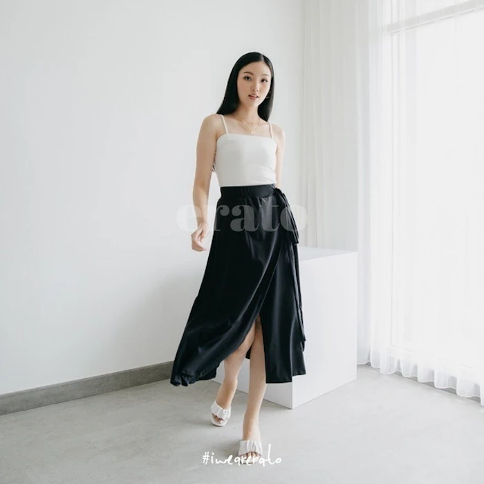 Erato Mikaela Slit Midi Skirt Translation missing: id.activerecord.decorators.item_part_image/alt