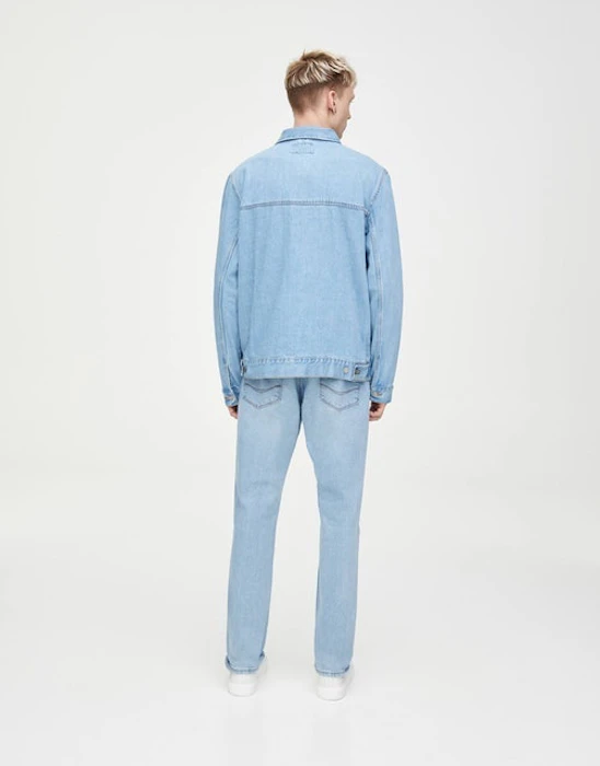 Pull and Bear Blue Denim Regular Fit Jacket Translation missing: id.activerecord.decorators.item_part_image/alt