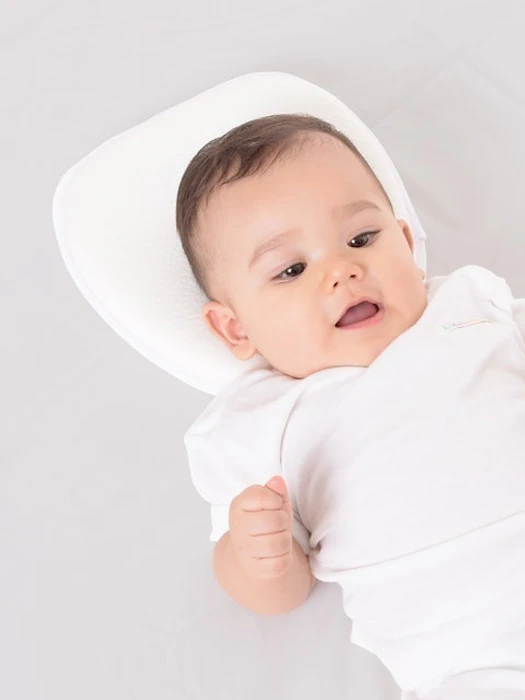 MOOIMOM Head Shaping Pillow - Bantal Bayi Translation missing: id.activerecord.decorators.item_part_image/alt
