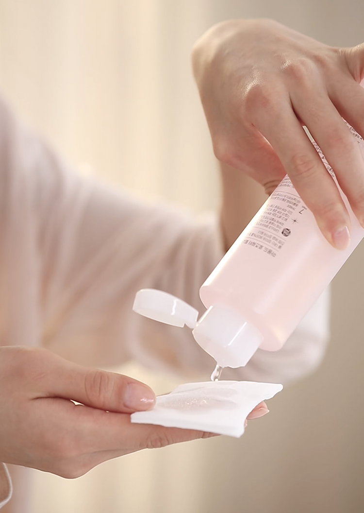 Mamonde Rose Water Toner Translation missing: id.activerecord.decorators.item_part_image/alt