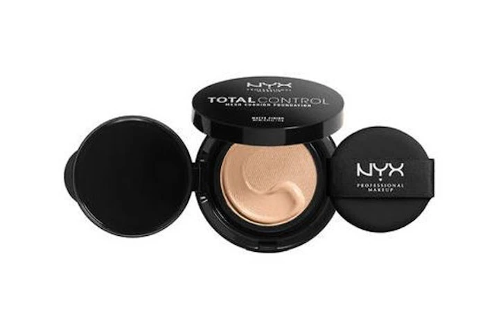 NYX Total Control Mesh Cushion Foundation Translation missing: id.activerecord.decorators.item_part_image/alt