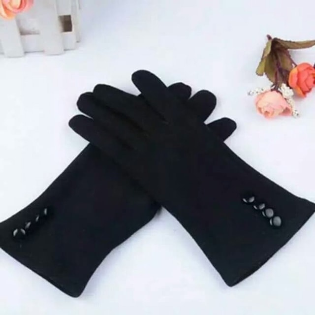 Winter Gloves Translation missing: id.activerecord.decorators.item_part_image/alt
