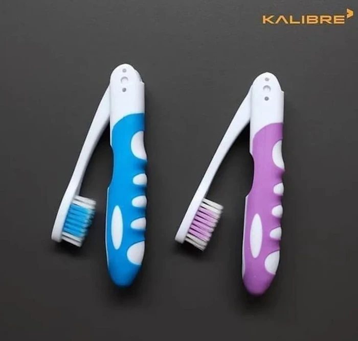 Kalibre Folding Toothbrushes Translation missing: id.activerecord.decorators.item_part_image/alt