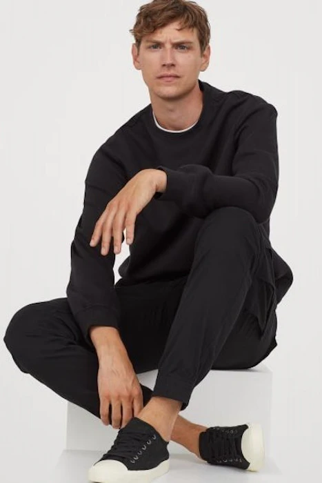 H&M Relaxed Fit Sweatshirt Translation missing: id.activerecord.decorators.item_part_image/alt