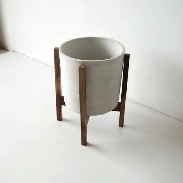 KINIBOTANICA Concrete Pot 28 + JATI Standing Planter Translation missing: id.activerecord.decorators.item_part_image/alt