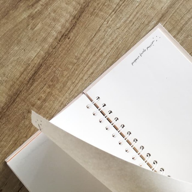 Mr&Mrs Paperie Daily Planner Sunny Translation missing: id.activerecord.decorators.item_part_image/alt