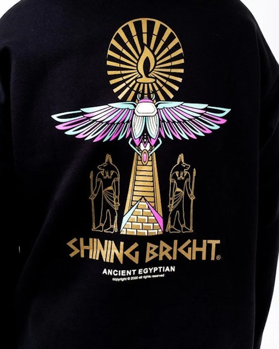 Shining Bright Dark Horse Pullover Hoodie Translation missing: id.activerecord.decorators.item_part_image/alt