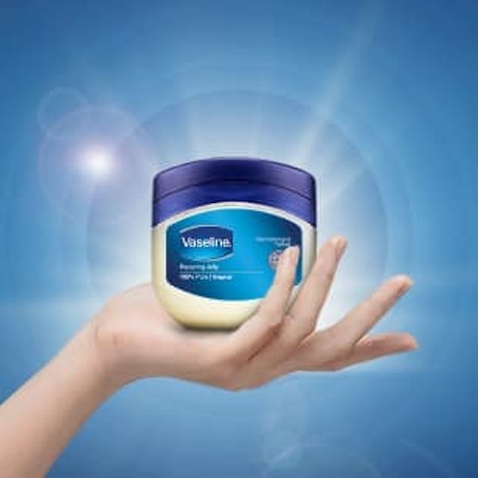 Vaseline® Petroleum Jelly Translation missing: id.activerecord.decorators.item_part_image/alt
