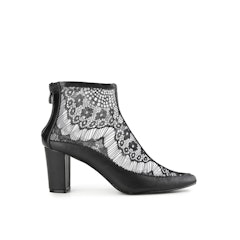 NCY Chantilly Boots Heels