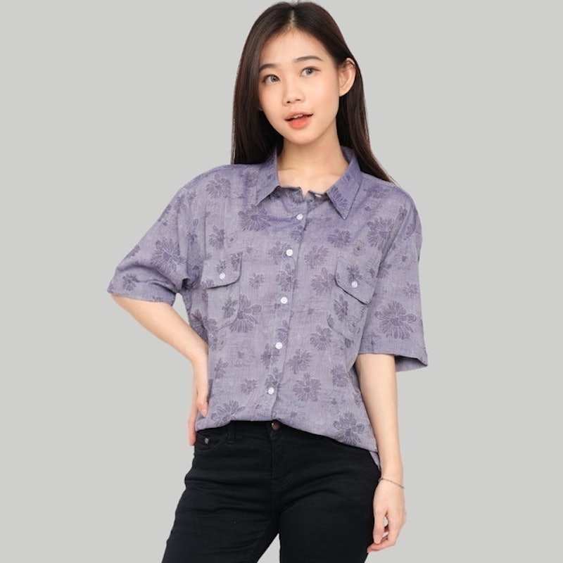 Kemeja Oversize Wanita Lengan Pendek Motif Bunga 2
