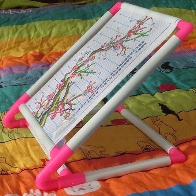 Embroidery Frame Practical Universal Clip 2