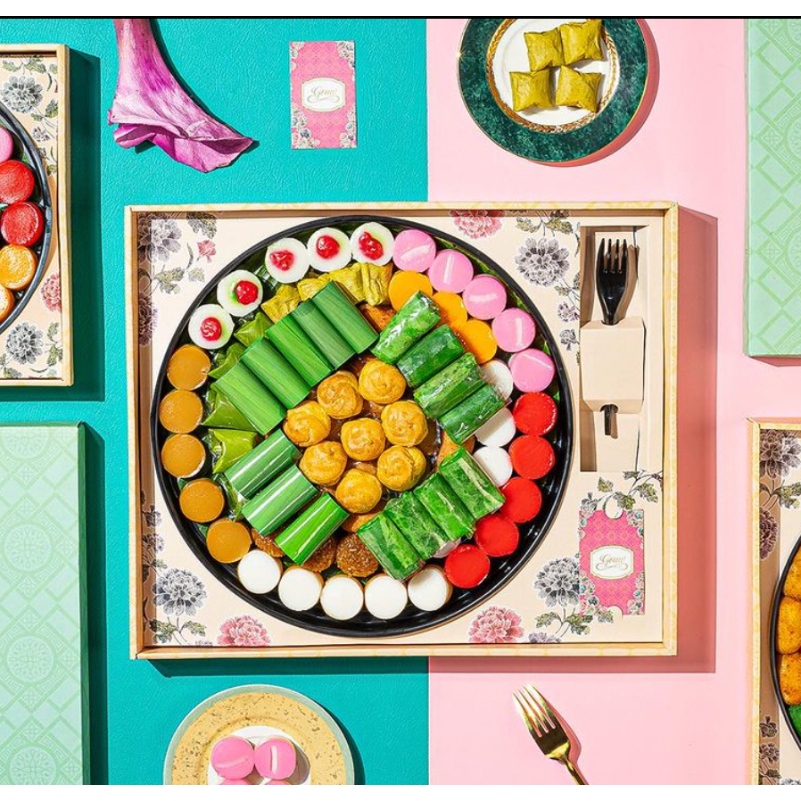  Gouw Heritage Box Set of 86pcs Kue Tampah & Jajanan Pasar + Topper Birthday