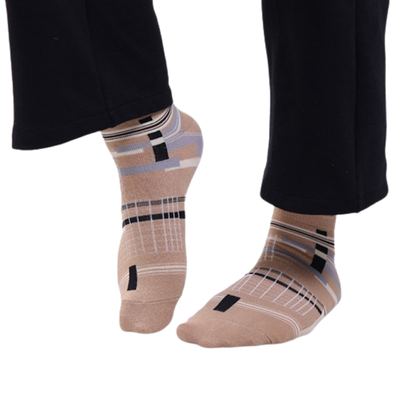 Kaos Kaki Aresha 1