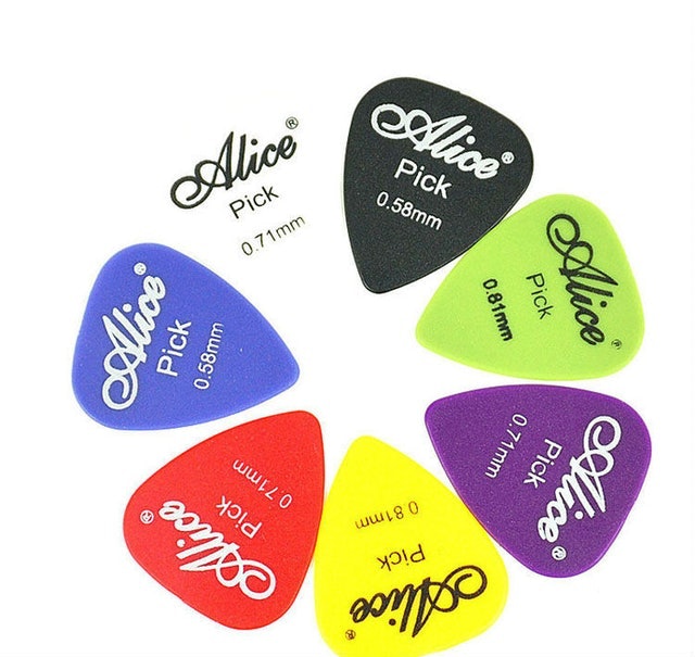 10 Rekomendasi Pick Gitar dengan Desain Unik Terbaik (Terbaru Tahun 2026) 5