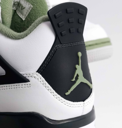 Air Jordan 4 Seafoam
