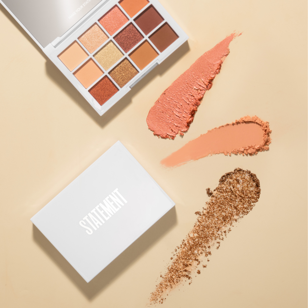 Statement Beauty Royal Peach Eyeshadow Palette 3