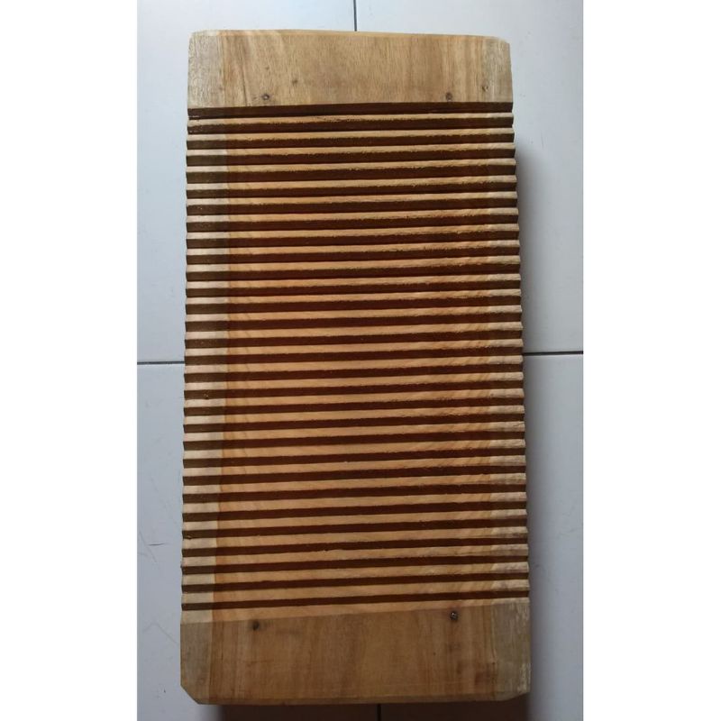  Papan Cuci Baju Kayu