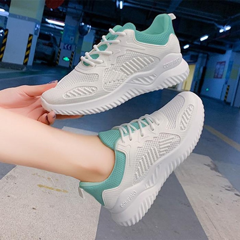 Sepatu DNY Running Shoes 4