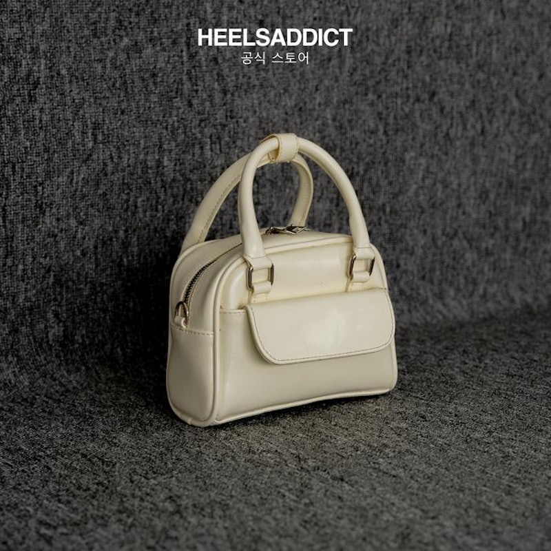 Heelsaddict Summer Sling Bag 3