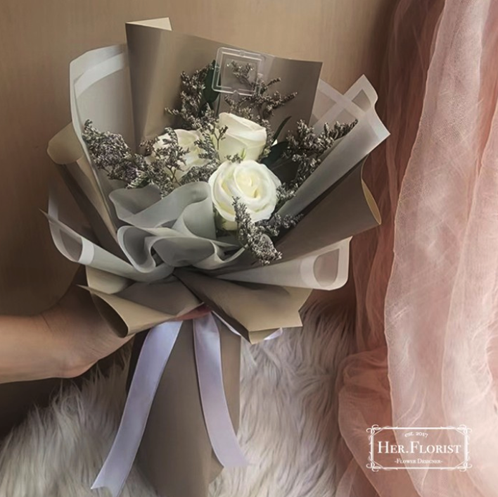 Triple Soap and Dried Flowers Bouquet  4