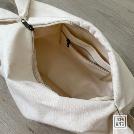 PEAKY Slingbag 5