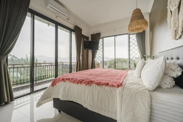 Villa Deba Tenjolaya 2