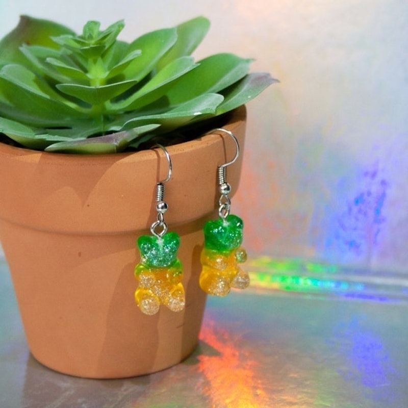 Anting Tusuk Gantung Gummy Bear 4