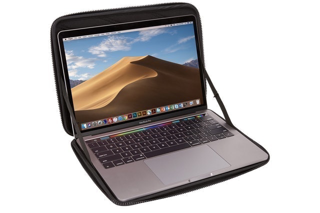Thule Gauntlet MacBook Sleeve 13" TGSE2355