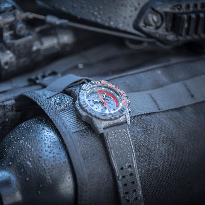 Mondaine Watch Luminox Military Dive Watch 3581.EY