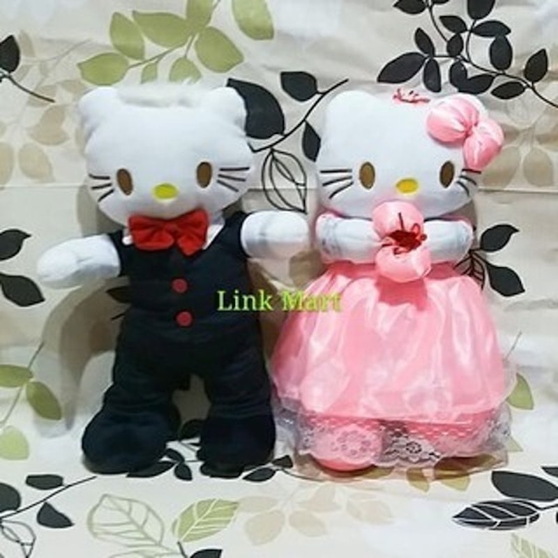 Boneka Couple Besar Hello Kitty Wedding Dress 1