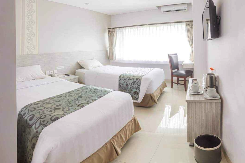Kembang Hotel Bandung 3