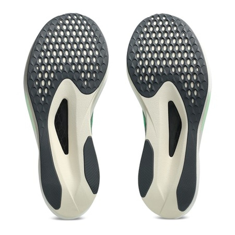 ASICS Unisex Magic Speed 5 Standard 5