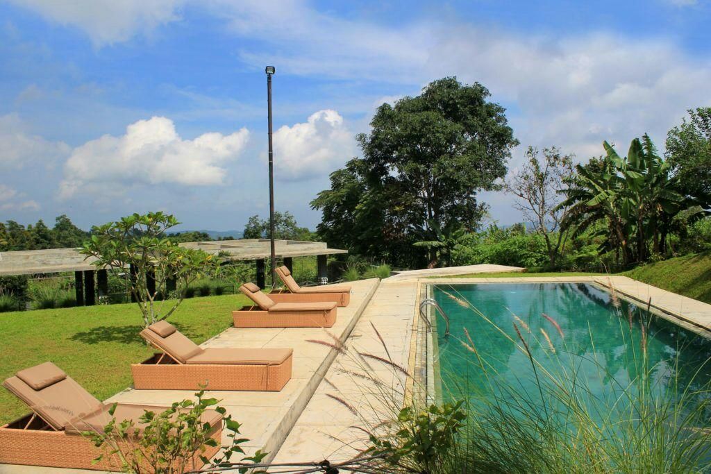 Nextage Indonesia Tea Garden Resort 