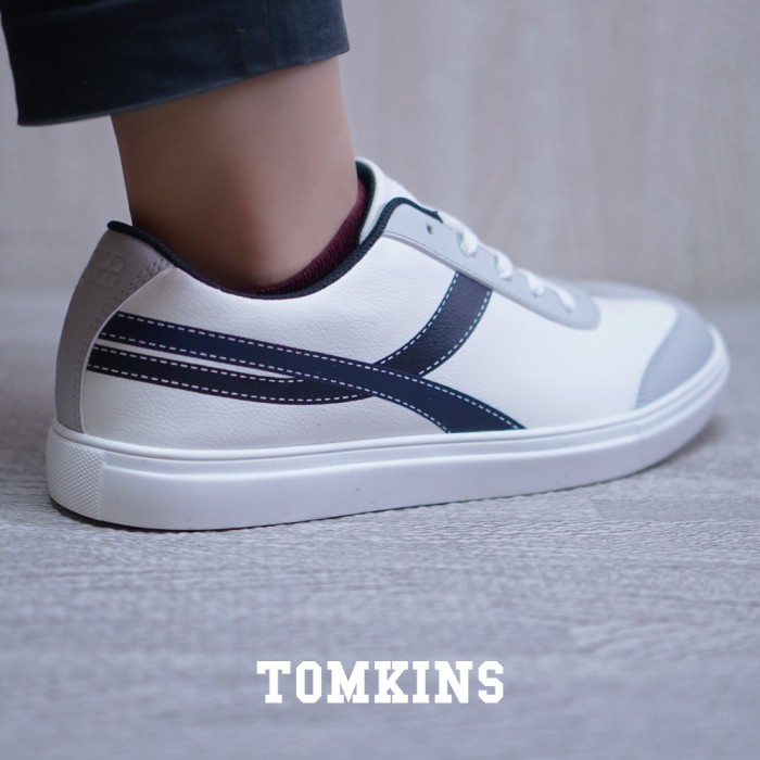 Primarindo Asia Infrastructure TOMKINS 3RD POINT Edition Lasso White 