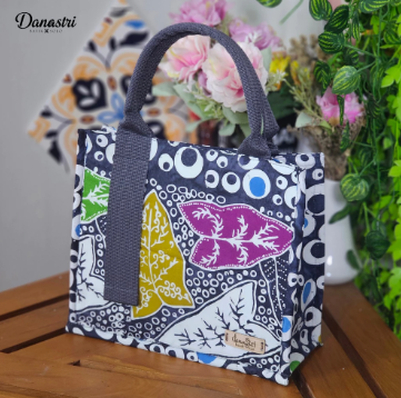 Batik Domas Solo Danastri Totebag Kelra New 01