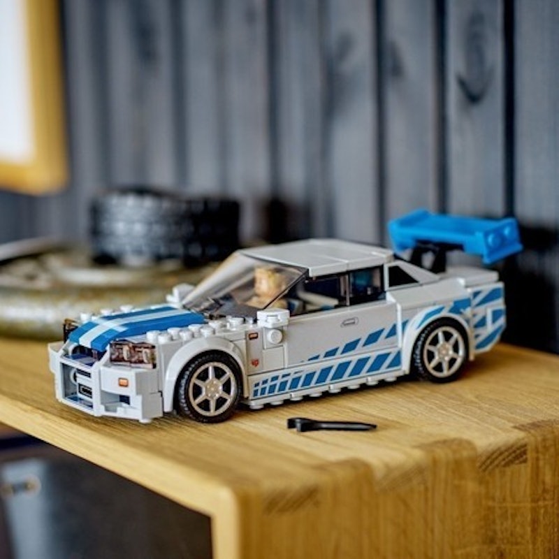 LEGO Speed Champions 2 Fast 2 Furious Nissan Skyline GT-R (R34) 4