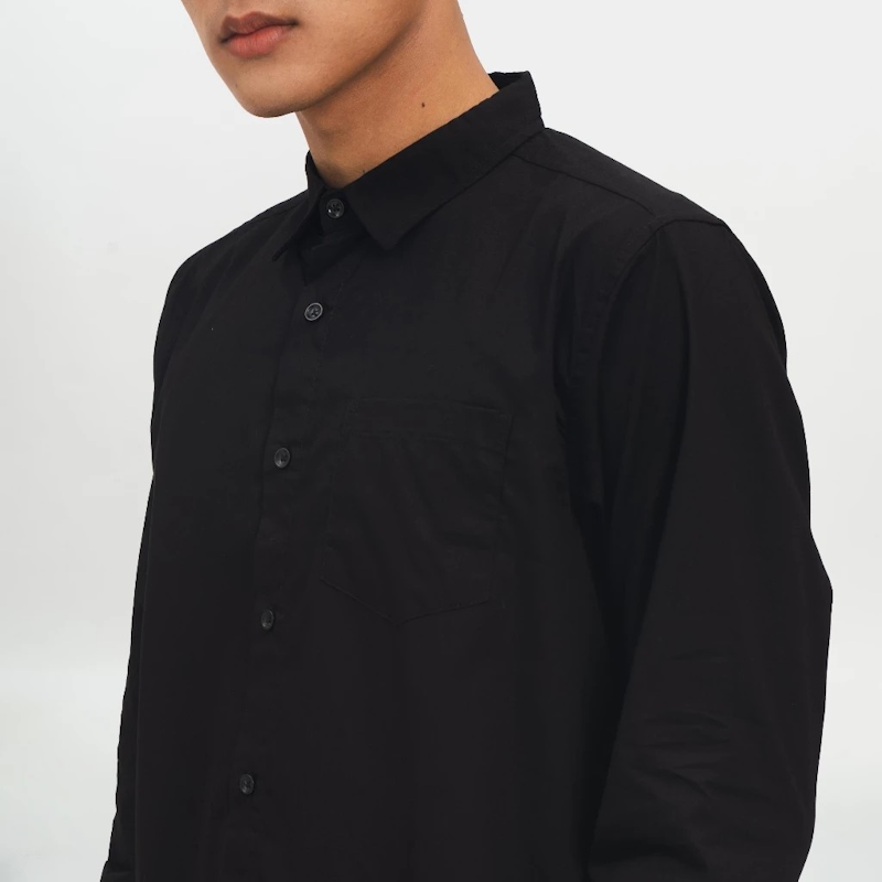 M231 Kemeja Pria Basic Polos Oxford Panjang Warna Hitam 3