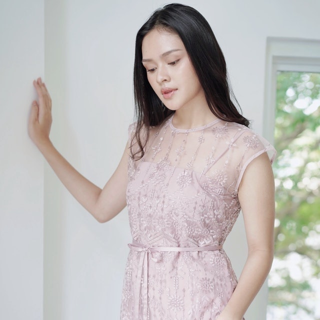 Aura Label Kinara Dress Pink