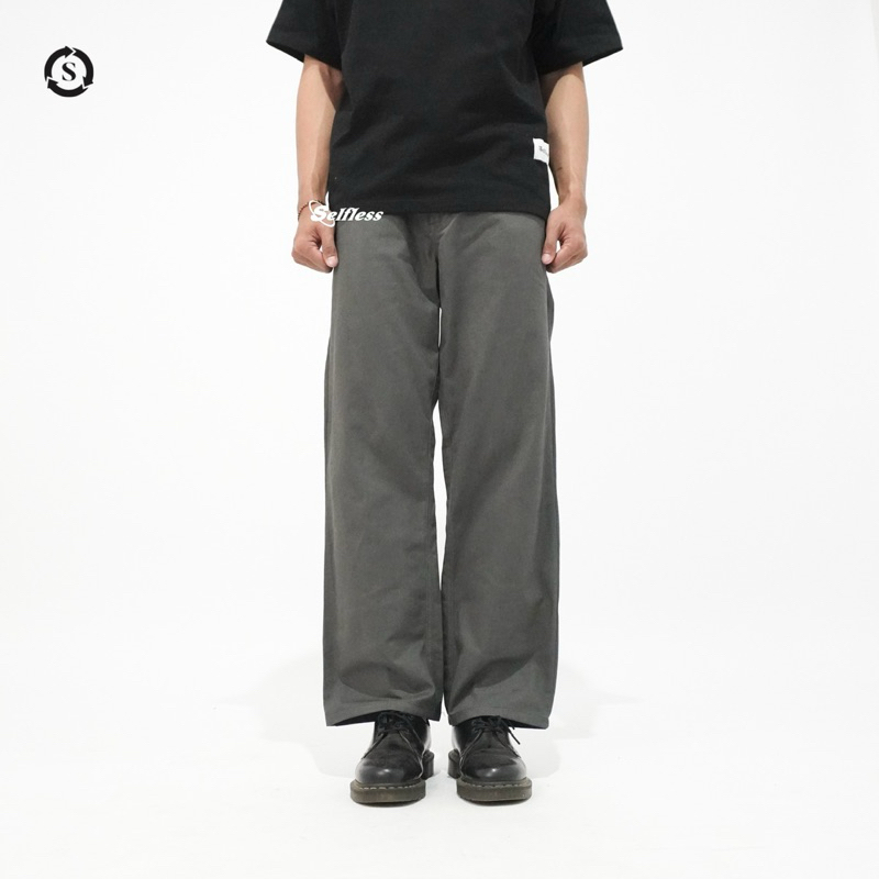 Selfless Celana Chino Reguler Loose Standar Fit