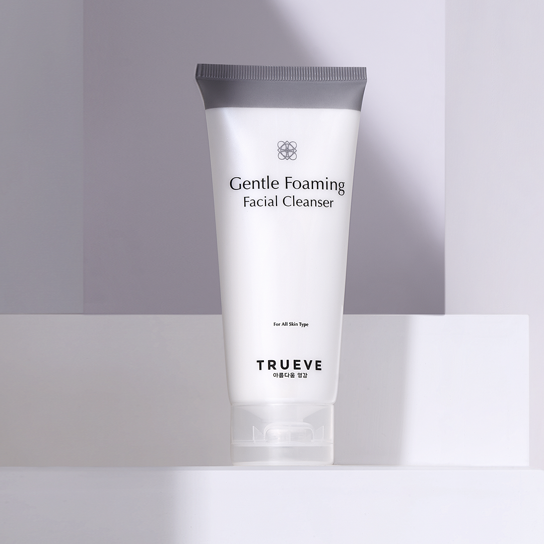 Gentle Foaming Facial Cleanser 2