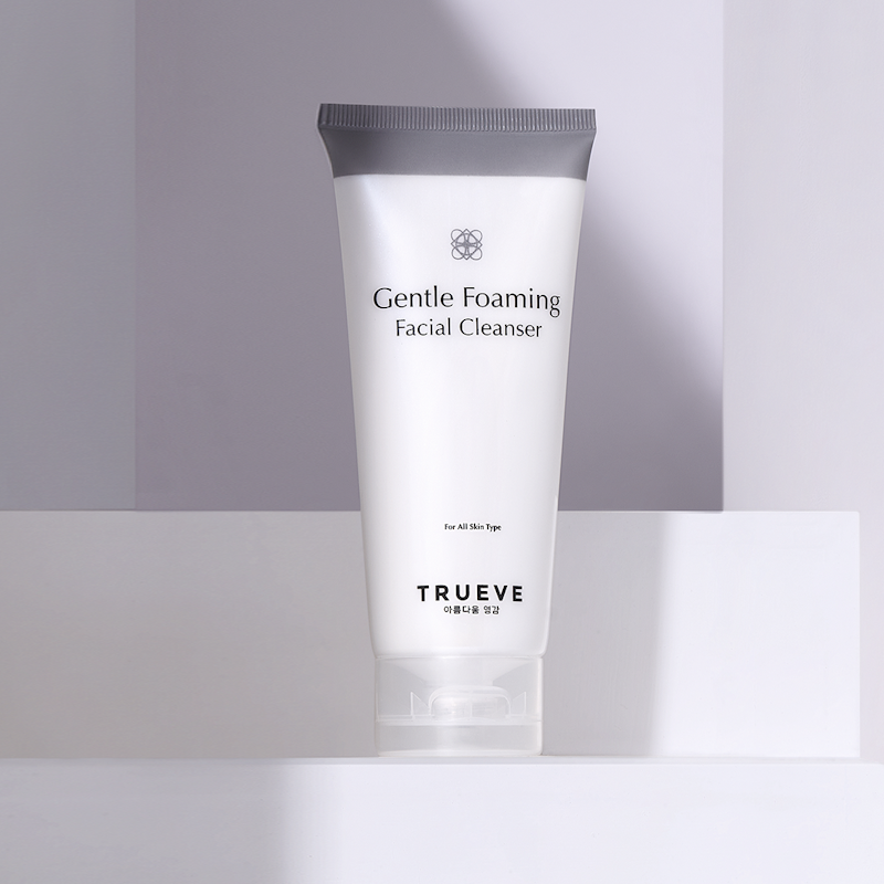 Gentle Foaming Facial Cleanser 2