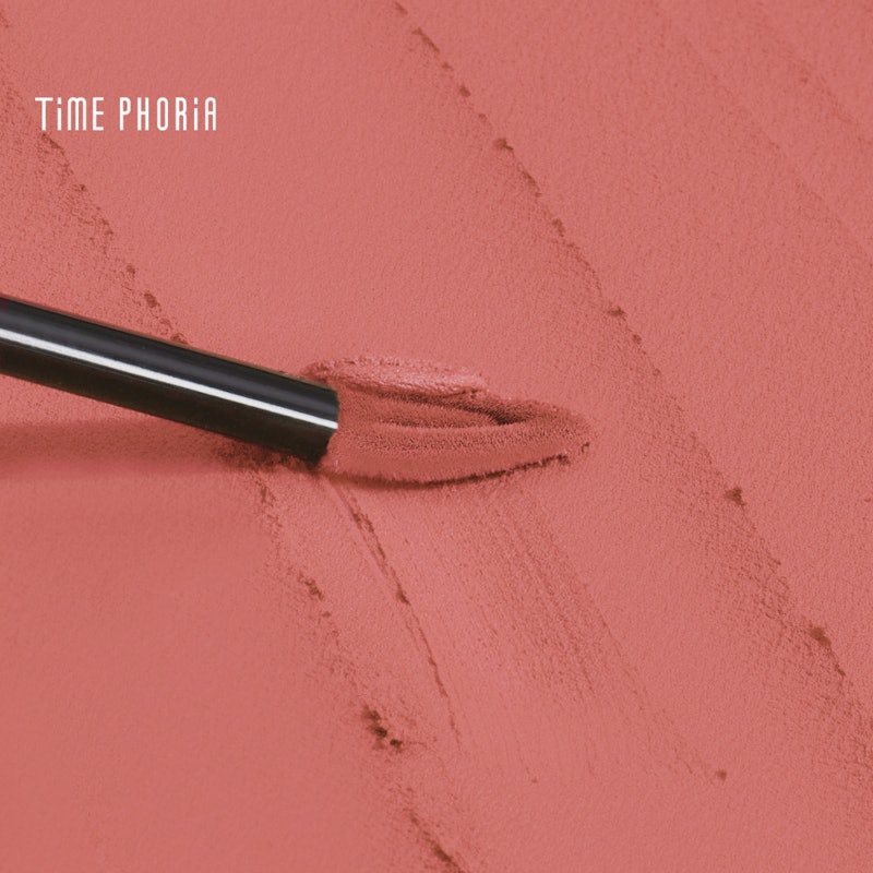 TimePhoria Nebula Velvet Lip Cream 02 Aurora 4