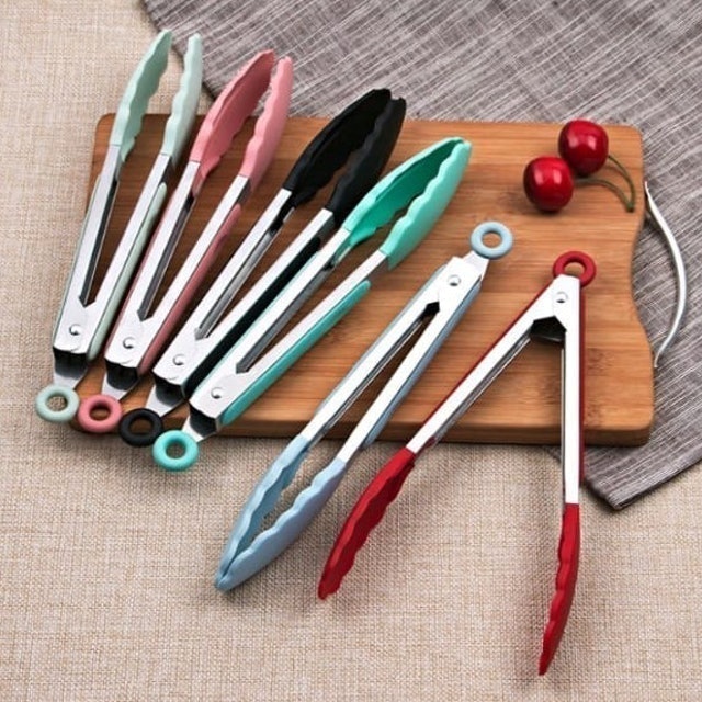 Vintage Story Alat Penjepit Makanan Gorengan Anti Panas