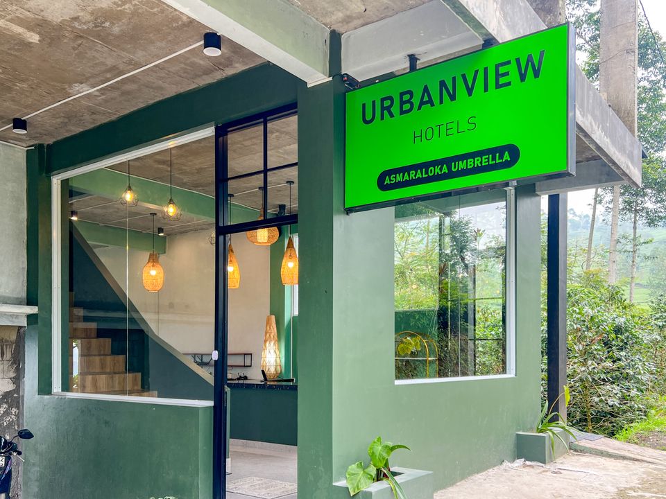 Urbanview Hotels Asmaraloka Umbrella
