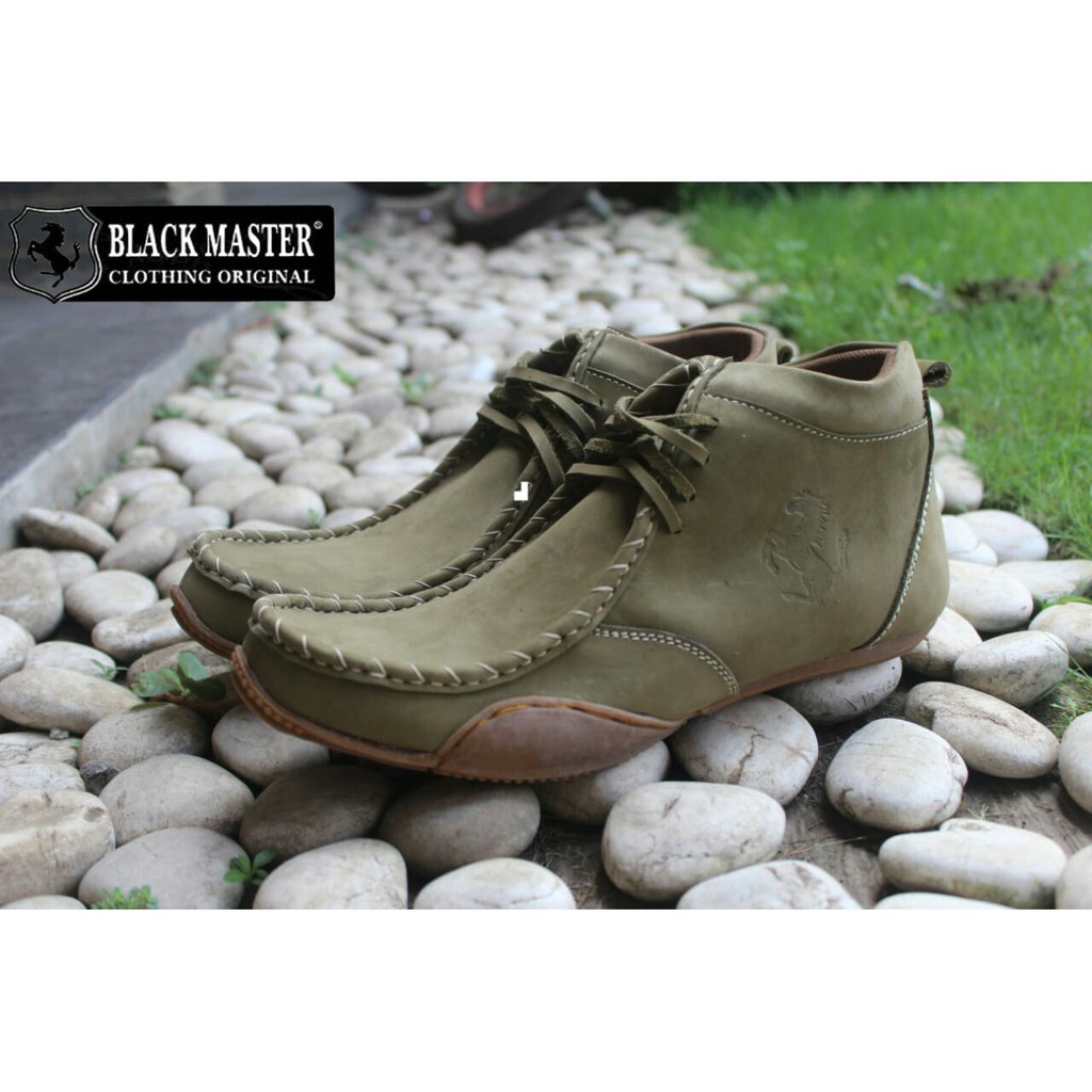 Sepatu Pria Kulit Asli