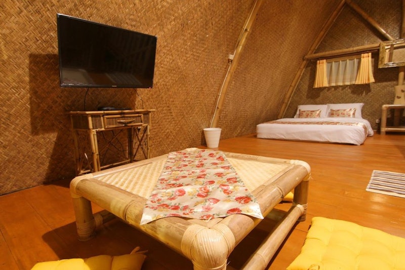 ChavaMinerva Bambu Villa 5