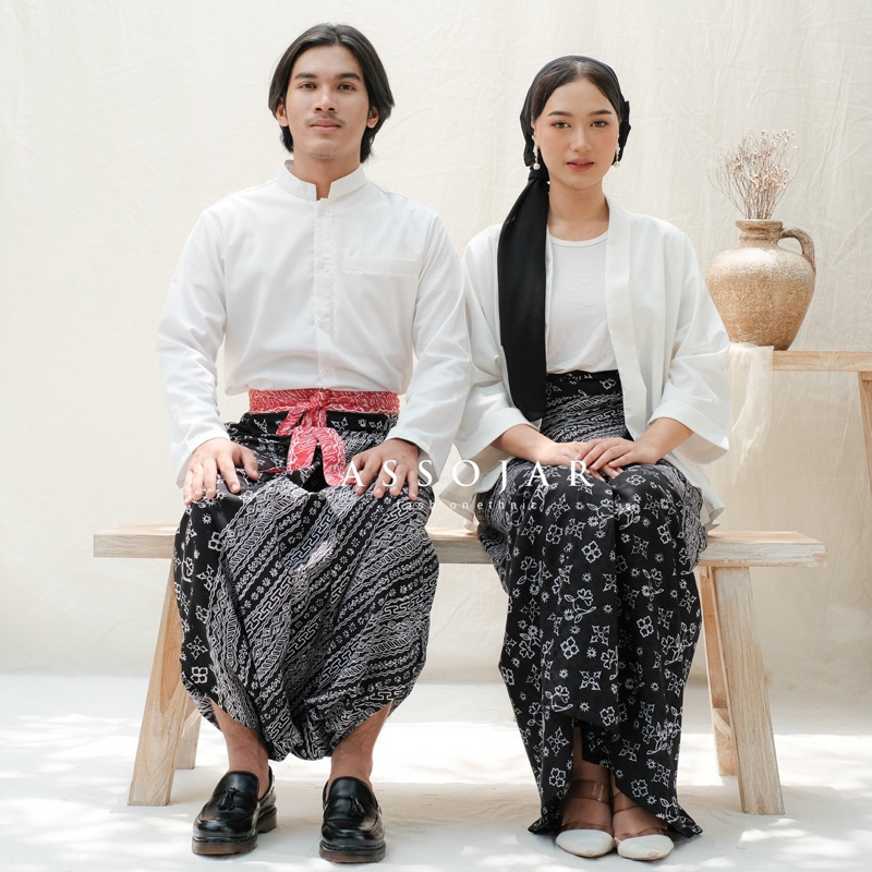 Assojar Couple Sarung pants X Skirt ikat batik  2