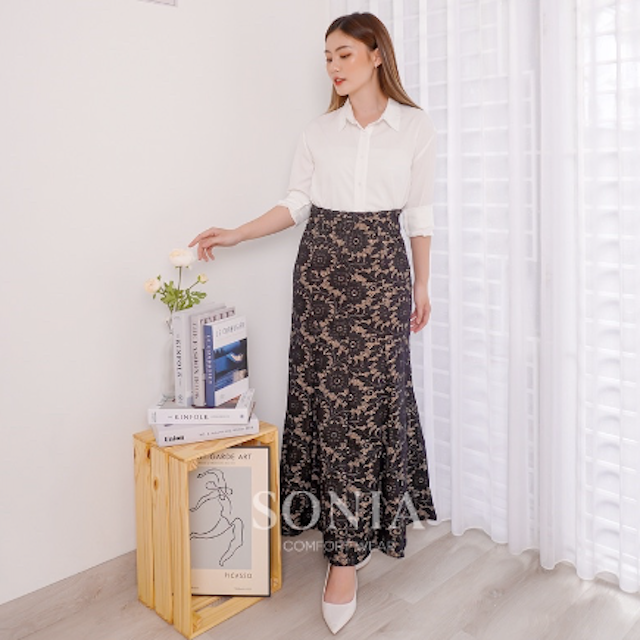 Nala Lace Mermaid Skirt