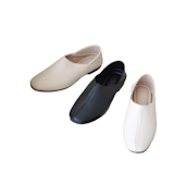 10 Rekomendasi Sepatu Slip on untuk Wanita Terbaik (Terbaru Tahun 2026) 1