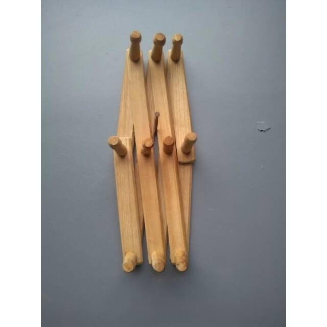  Gantungan Baju Kayu Lipat